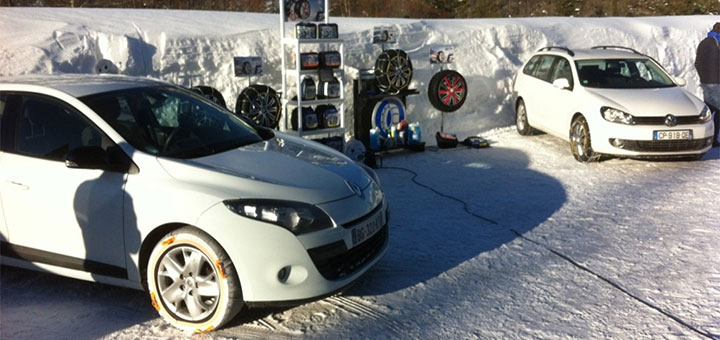 Snow-chain-testing-cars-and-chains