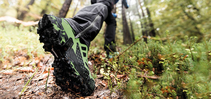 SALEWA-ULTRA-TRAIN-GTX-in-context-web