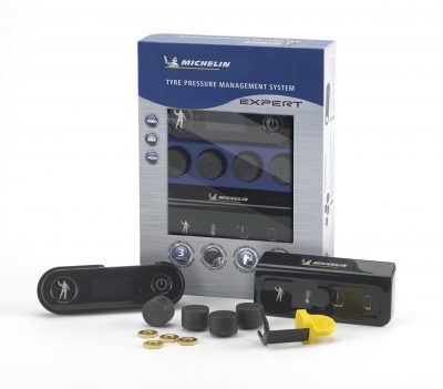 002-Wheely-Safe-Light-pack-shot-400x351